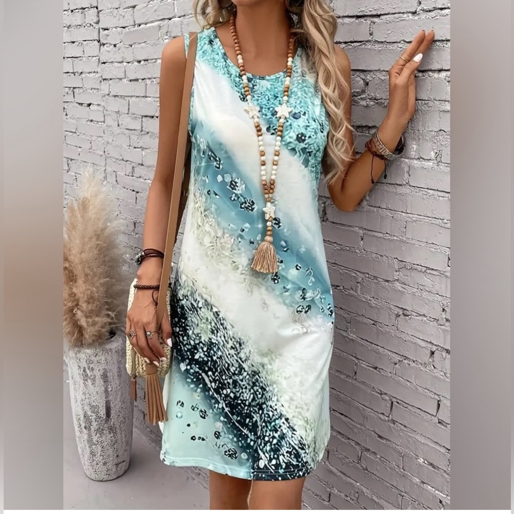 FREE! With $15 purchase BRAND NEW! Floral Pattern Tank Keep You For Hot …
